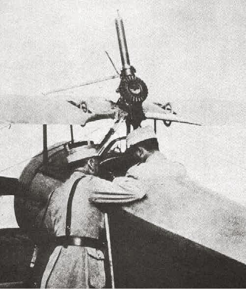 LewisNieuportBebe.jpg
