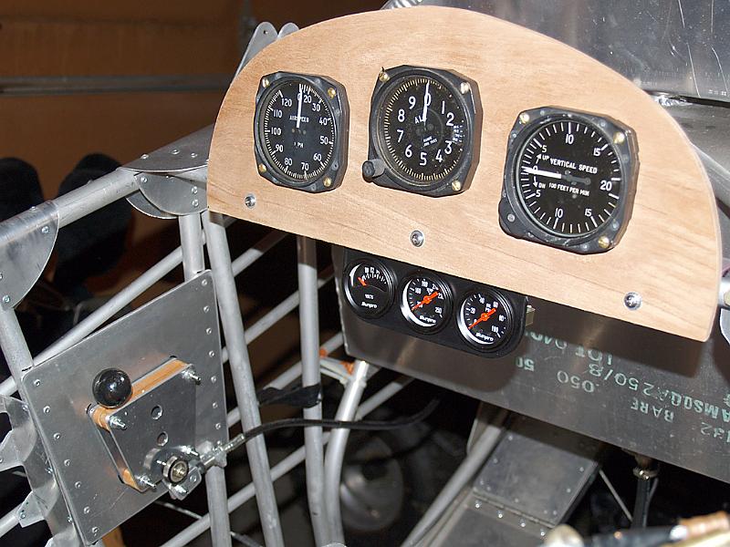 0779.jpg - Cockpit is coming together.